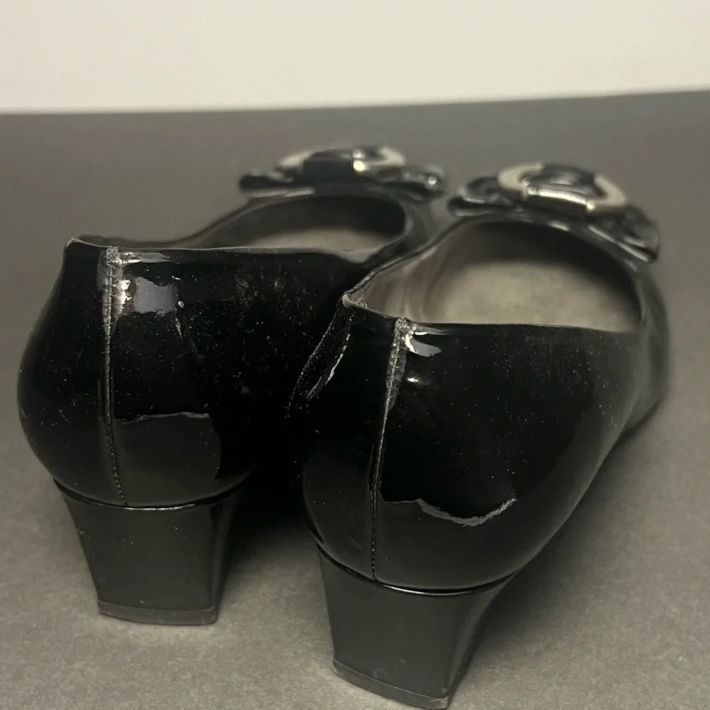 Sturt Weitzman- Womens Wedge Black,‎ Size:9.5, Pre- Owned